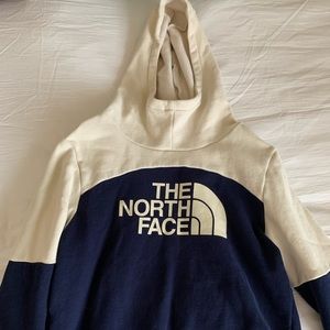 The North Face Hoodie, In great condition